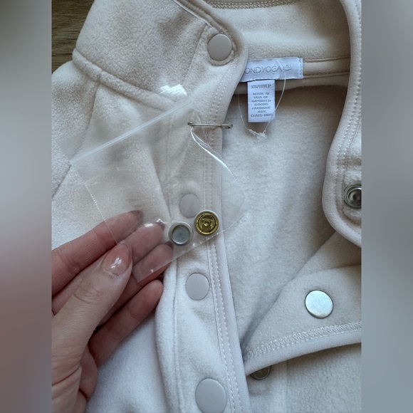 🍂NWT Beyond Yoga Tranquility Pullover Lunar Rock - Picture 8 of 11